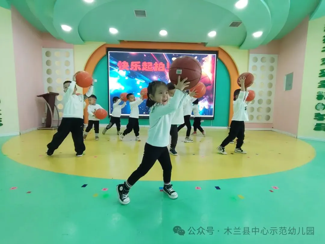 如何通过数据分析优化篮板训练效果?_0